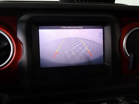 Used 2018 Jeep Wrangler Rubicon image 6