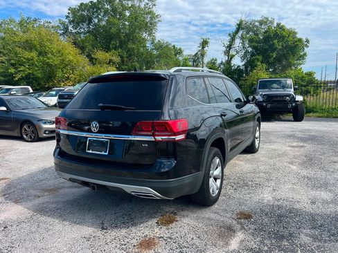 Used 2019 Volkswagen Atlas SE w/ Towing Package FWD image 6