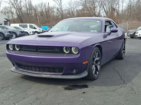 Used 2023 Dodge Challenger R/T w/ Plus Package image 3