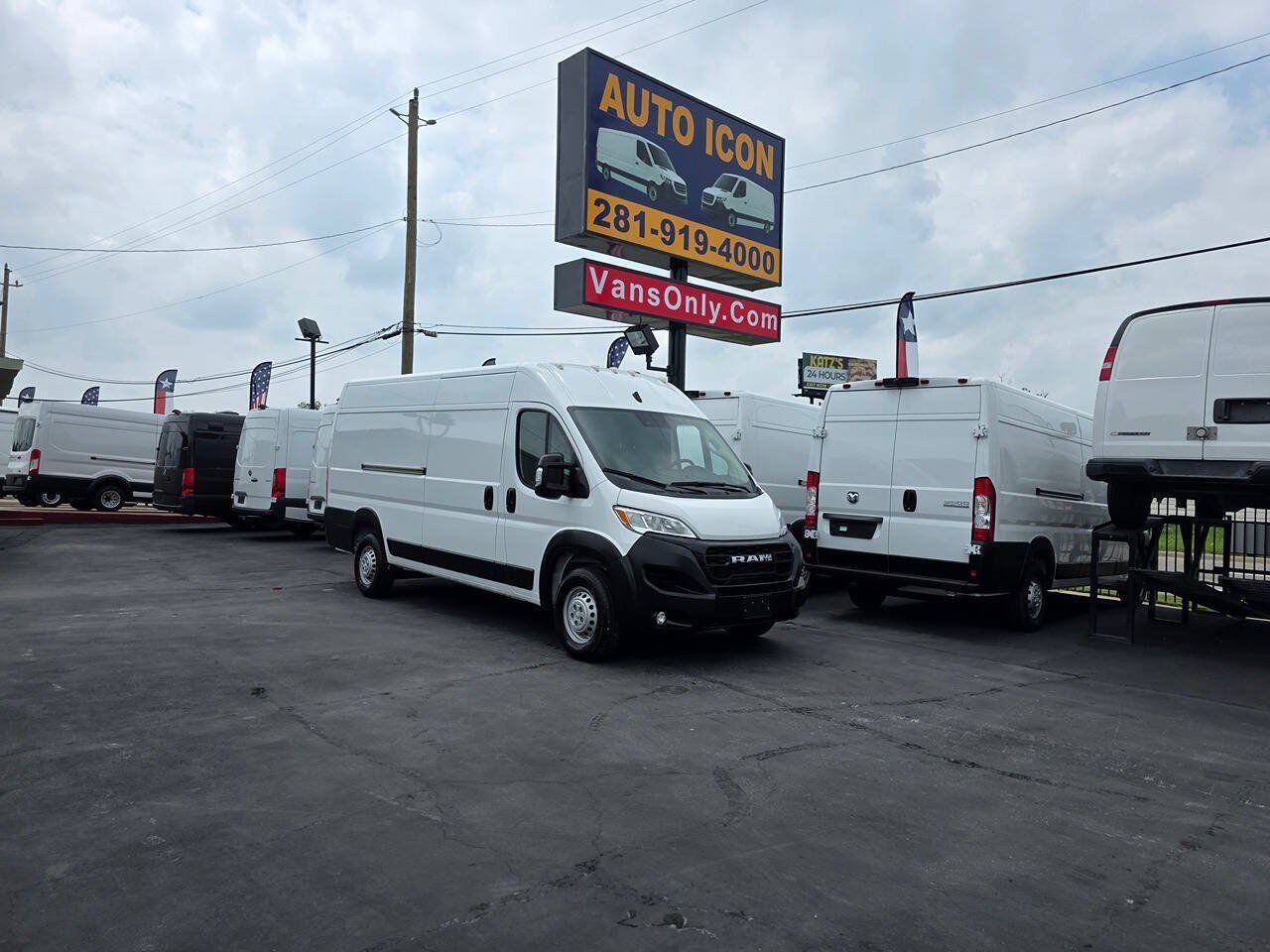 Used 2025 RAM ProMaster 3500 w/ Convenience Group FWD image 25