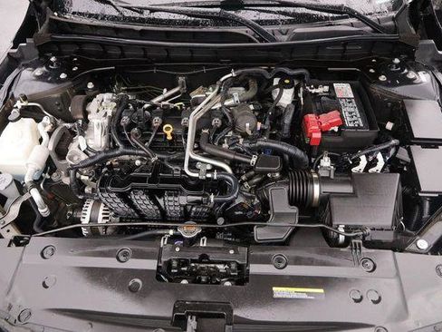 Used 2024 Nissan Altima 2.5 SV image 26