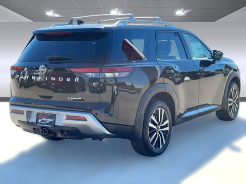 New 2025 Nissan Pathfinder Platinum w/ Cargo Package image 9