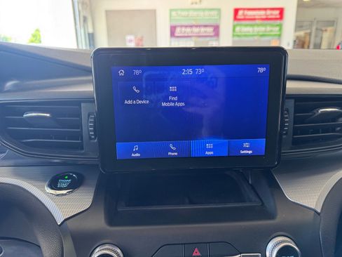Used 2020 Ford Explorer XLT w/ Comfort Package AWD/4WD image 21