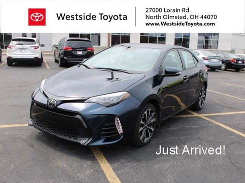 Used 2019 Toyota Corolla SE w/ SE Premium Package FWD image 1