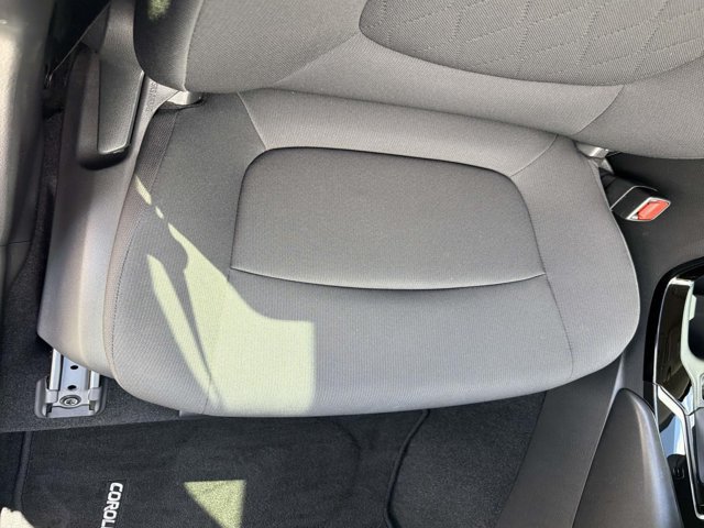 Certified 2021 Toyota Corolla LE FWD image 15