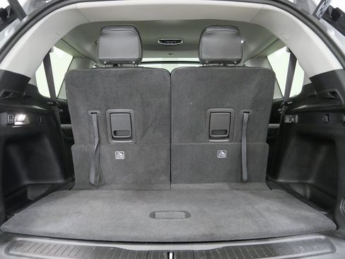 Certified 2022 Jeep Grand Cherokee L Limited image 28