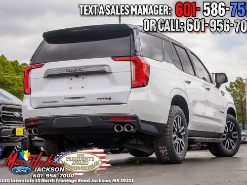 Used 2024 GMC Yukon AT4 w/ Technology Package image 6