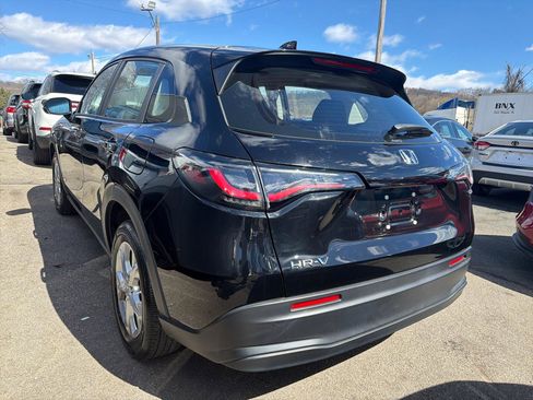 Used 2023 Honda HR-V LX image 12