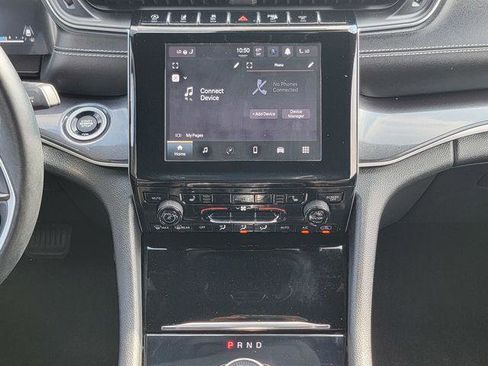 Certified 2022 Jeep Grand Cherokee Altitude image 22