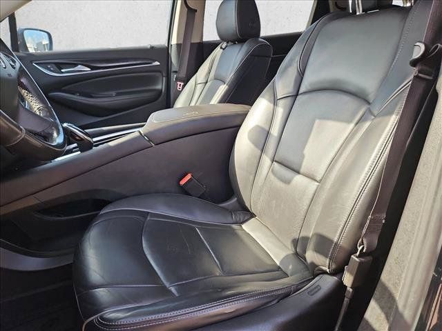 Used 2019 Buick Enclave Avenir w/ Avenir Technology Package FWD image 17