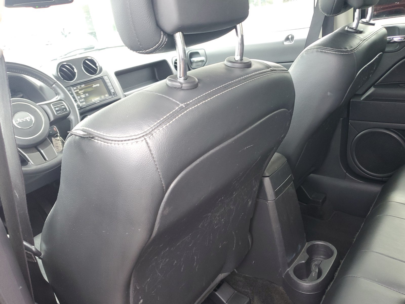 Used 2017 Jeep Patriot Latitude AWD/4WD image 14