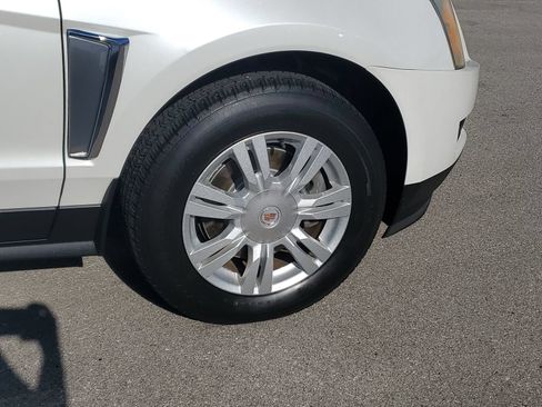 Used 2015 Cadillac SRX FWD image 6