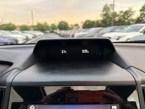 Used 2020 Subaru Forester Premium AWD/4WD image 28