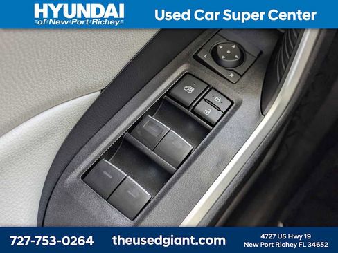 Used 2024 Toyota RAV4 XLE w/ Convenience Package AWD/4WD image 35