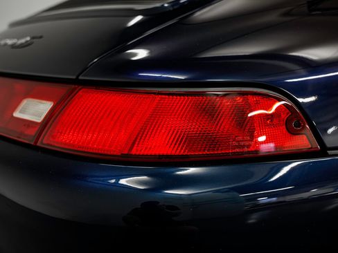 Used 1996 Porsche 911 Carrera 4S AWD/4WD image 37