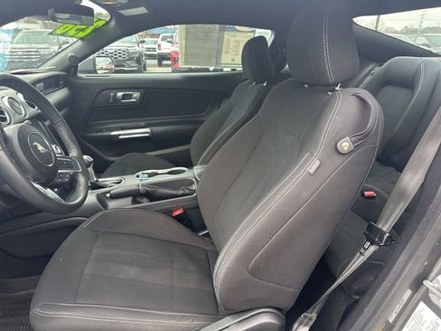 Used 2022 Ford Mustang EcoBoost w/ Equipment Group 101A image 7