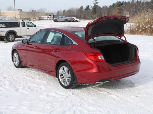 Certified 2018 Honda Accord LX image 7