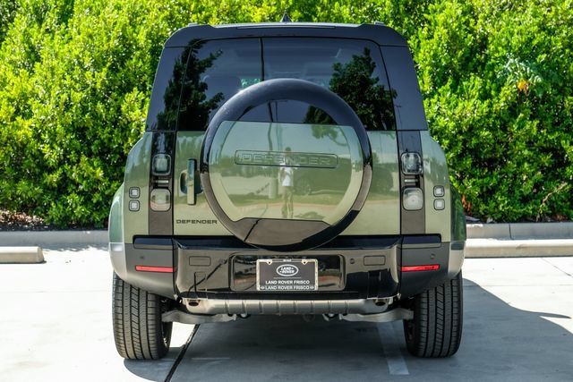 New 2026 Land Rover Defender 110 S AWD/4WD image 12