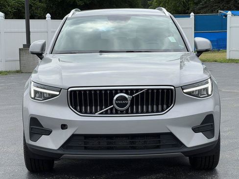 Used 2024 Volvo XC40 B5 Core AWD/4WD image 34
