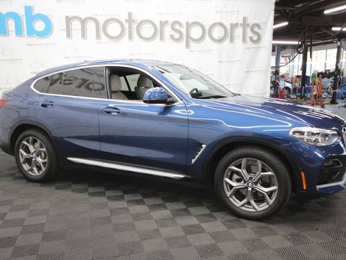 Used 2021 BMW X4 xDrive30i w/ Executive Package AWD/4WD image 10