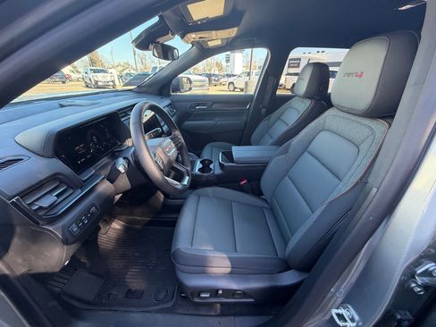 New 2026 GMC Terrain AT4 w/ LPO, Floor Liner Package AWD/4WD image 4