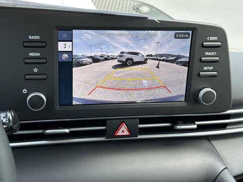 New 2026 Hyundai Elantra SE FWD image 22