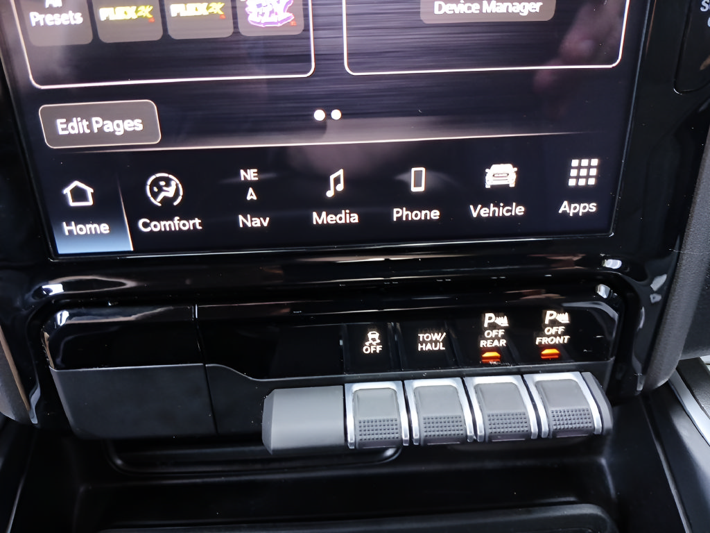 Used 2023 RAM 1500 Big Horn AWD/4WD image 19