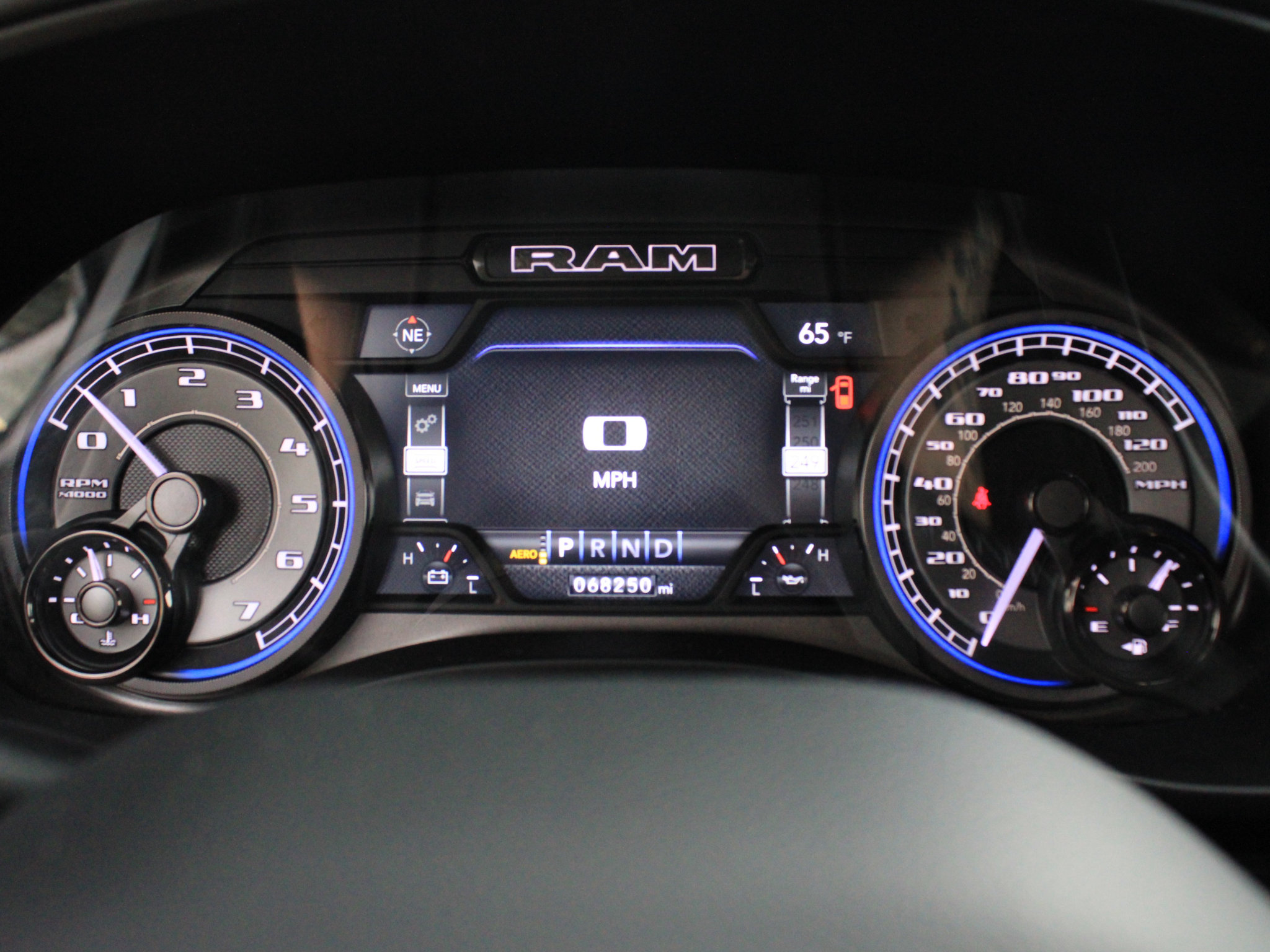 Used 2022 RAM 1500 Limited w/ Bed Utility Group AWD/4WD image 18