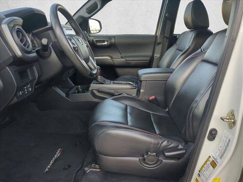 Used 2017 Toyota Tacoma TRD Pro image 15