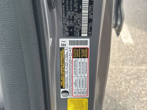 New 2026 Toyota Sienna XLE FWD image 4