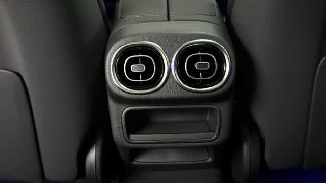 Certified 2026 Mercedes-Benz GLC 300 4MATIC image 28