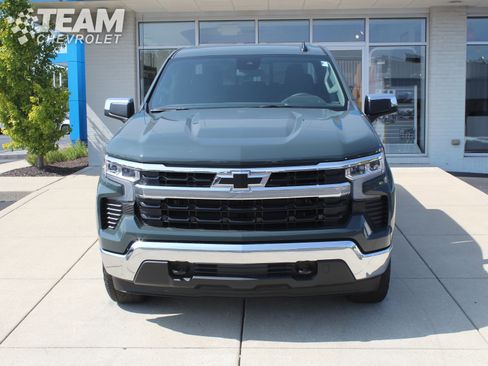 New 2026 Chevrolet Silverado 1500 LT image 9
