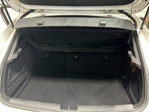 Used 2017 Chevrolet Cruze LT w/ RS Package FWD image 21
