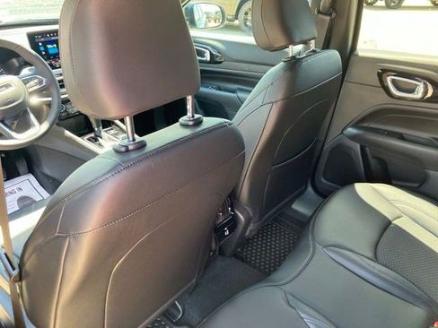 New 2026 Jeep Compass Latitude AWD/4WD image 23