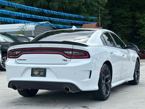 Used 2020 Dodge Charger R/T w/ Blacktop Package RWD image 7
