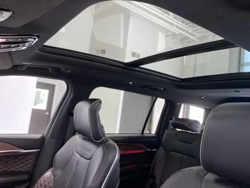 Used 2023 Jeep Grand Cherokee L Summit w/ High Altitude Package image 18