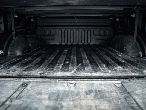 Certified 2022 Ford F150 Raptor w/ Raptor 37 Performance Package image 26