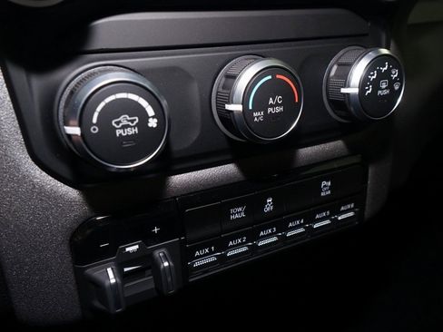 New 2024 RAM 2500 Tradesman w/ Towing Technology Group image 16