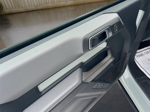 Used 2022 Ford Bronco Black Diamond image 18