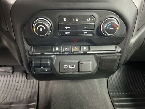 Certified 2021 Chevrolet Silverado 1500 Custom Trail Boss AWD/4WD image 17