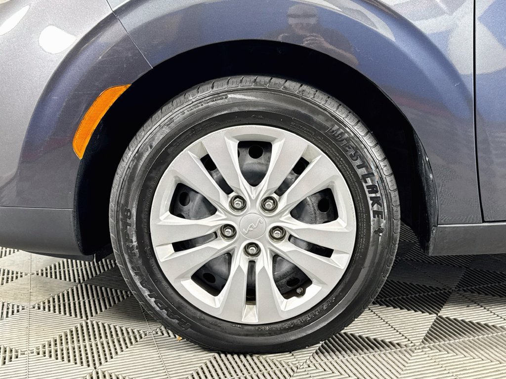 Used 2022 Kia Soul LX FWD image 28