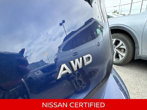 Certified 2025 Nissan Rogue SV AWD/4WD image 12