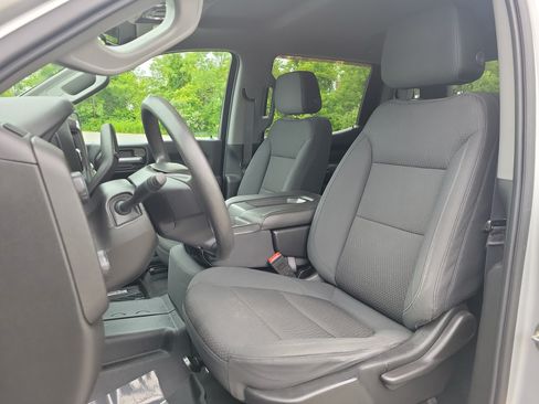 Used 2020 Chevrolet Silverado 1500 Custom Trail Boss w/ Custom Convenience Package AWD/4WD image 14
