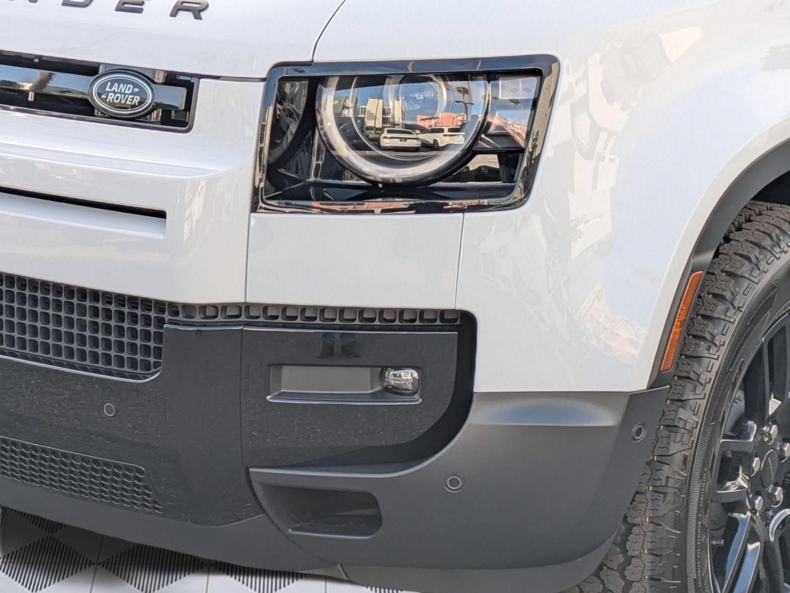 New 2026 Land Rover Defender 110 S AWD/4WD image 10