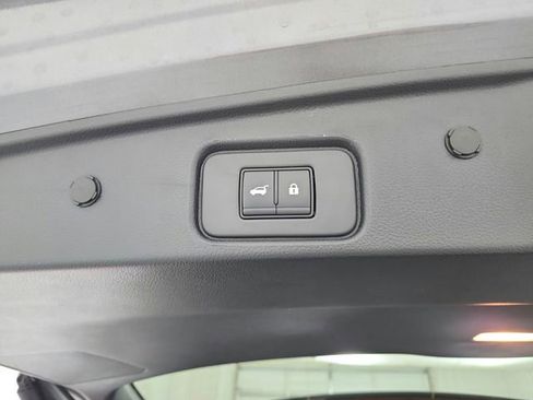 New 2026 Nissan Pathfinder SL FWD image 42