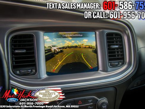 Used 2022 Dodge Charger SXT w/ Plus Group RWD image 18