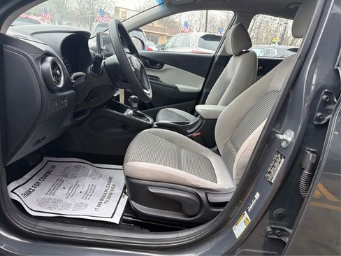 Used 2023 Hyundai Kona SE image 18