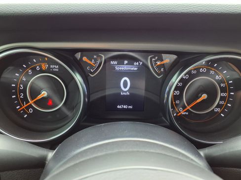 Used 2022 Jeep Wrangler Unlimited Sport AWD/4WD image 17