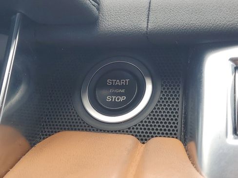 Used 2020 Land Rover Range Rover Sport HSE Dynamic AWD/4WD image 32