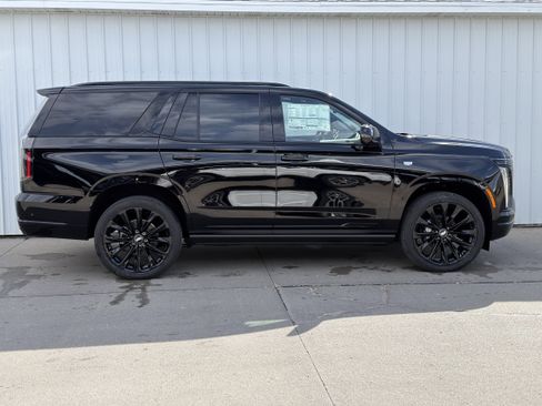 New 2026 Cadillac Escalade Platinum Sport AWD/4WD image 3